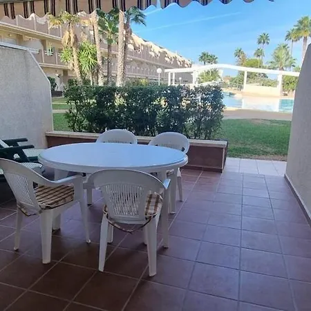 Planta Baja Con Piscina A Tres Min De La Playa